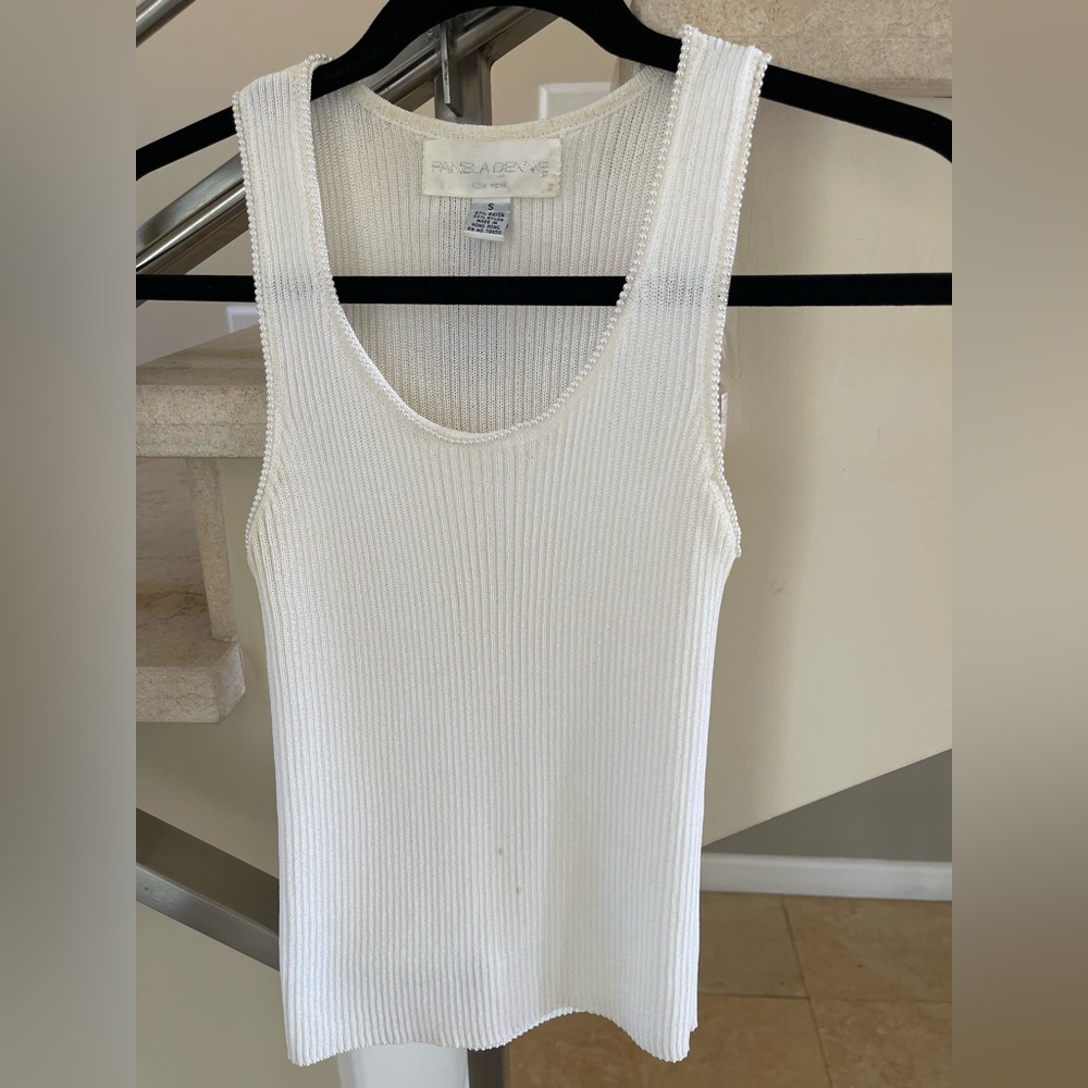 Vintage Pamela Dennis Elegant White Ribbed Tank Top
